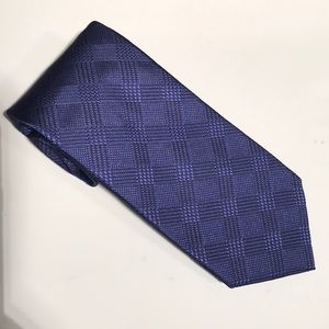 Isaia neck tie
